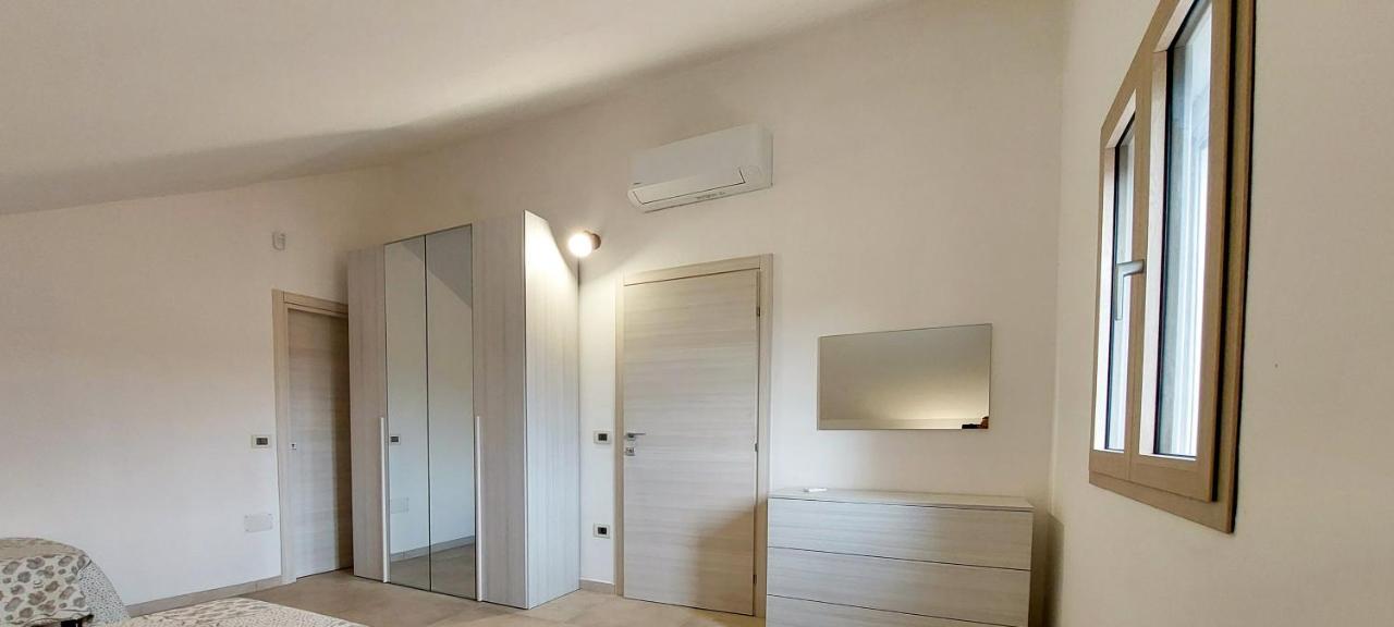 Appartamento Brigida Bilocale 3 Posti Vicino Al Centro 圣特奥多罗 外观 照片